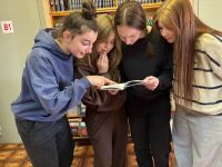 В Лужском институте (филиале) прошёл интеллектуальный квест «Тайна библиотеки»